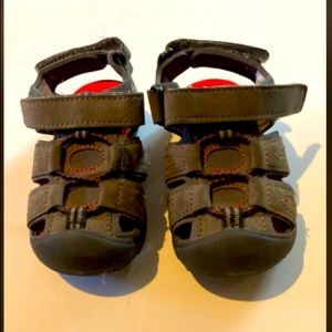 Size 6 boy’s Circo Sandals